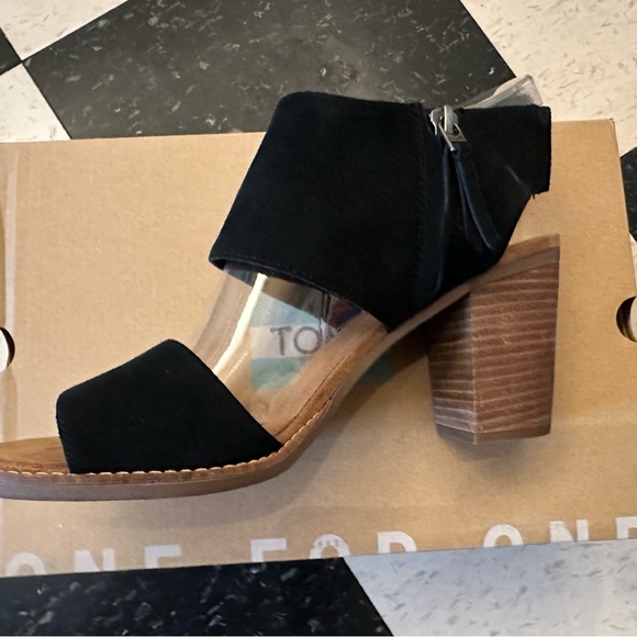 Tom’s Majorca Cutout Black Suede 11 - Picture 3 of 4
